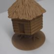 Декоративная миниатюра «Избушка на ножках» — изображение 1