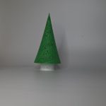 Ажурная ёлка-конус (новогодний декор) — изображение 1